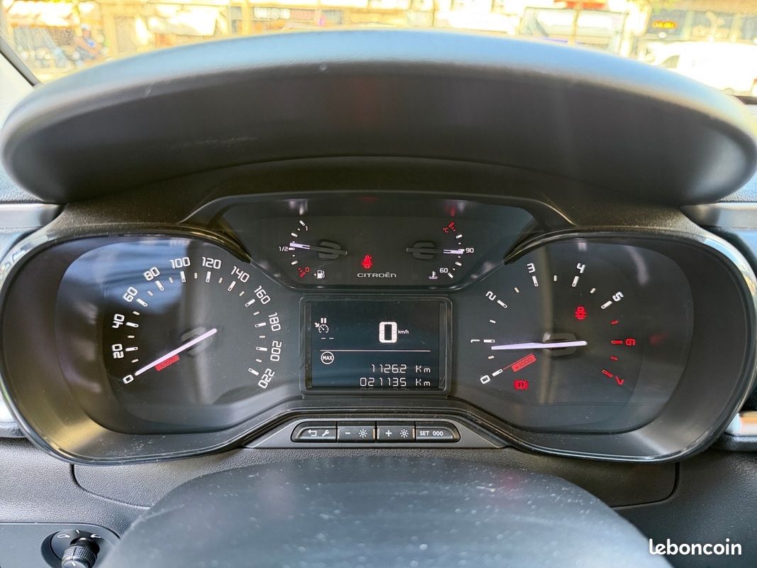CITROEN C3 82 Ch SS BVM5 Shine Garantie 12 Mois (image 5)