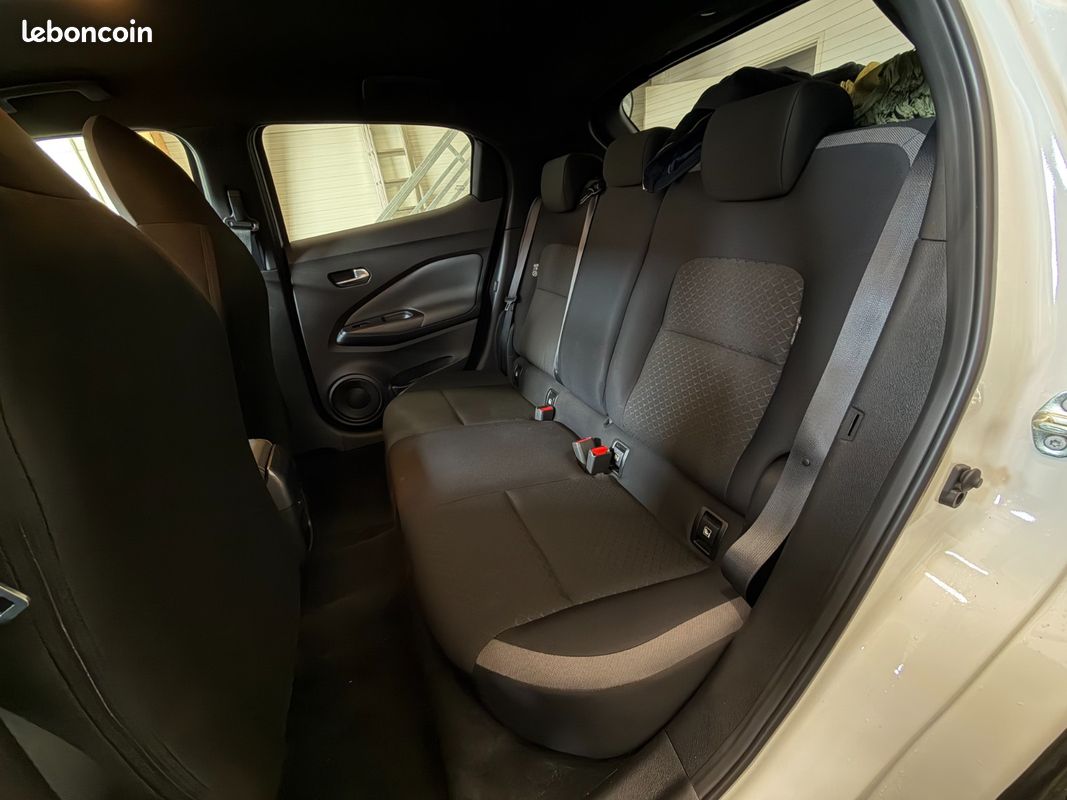 NISSAN JUKE 2021 DIG-T 114 DCT7 Enigma (image 14)