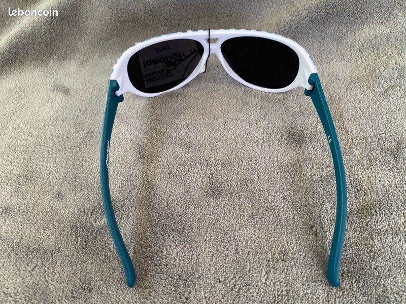 Lunettes de soleil enfants (image 2)