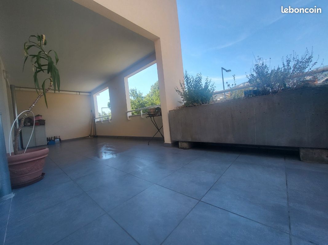 Appartement 3 pièces 79 m² · à Saint-Martin-le-Vinoux · 79,1 m² · 217 000 €