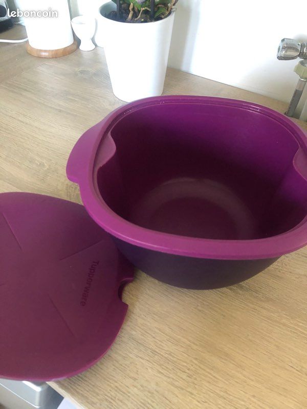 Isotup tupperware (image 2)