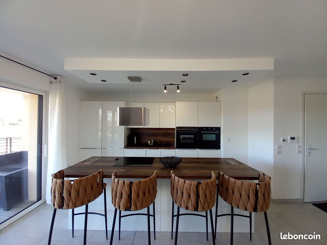 Appartement 3 pièces 60 m² · à Aix-en-Provence · 60 m² · 1 360 €/mois