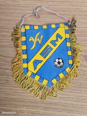 Fanion ancien rétro club de football Reims vintage – objet collection supporteur