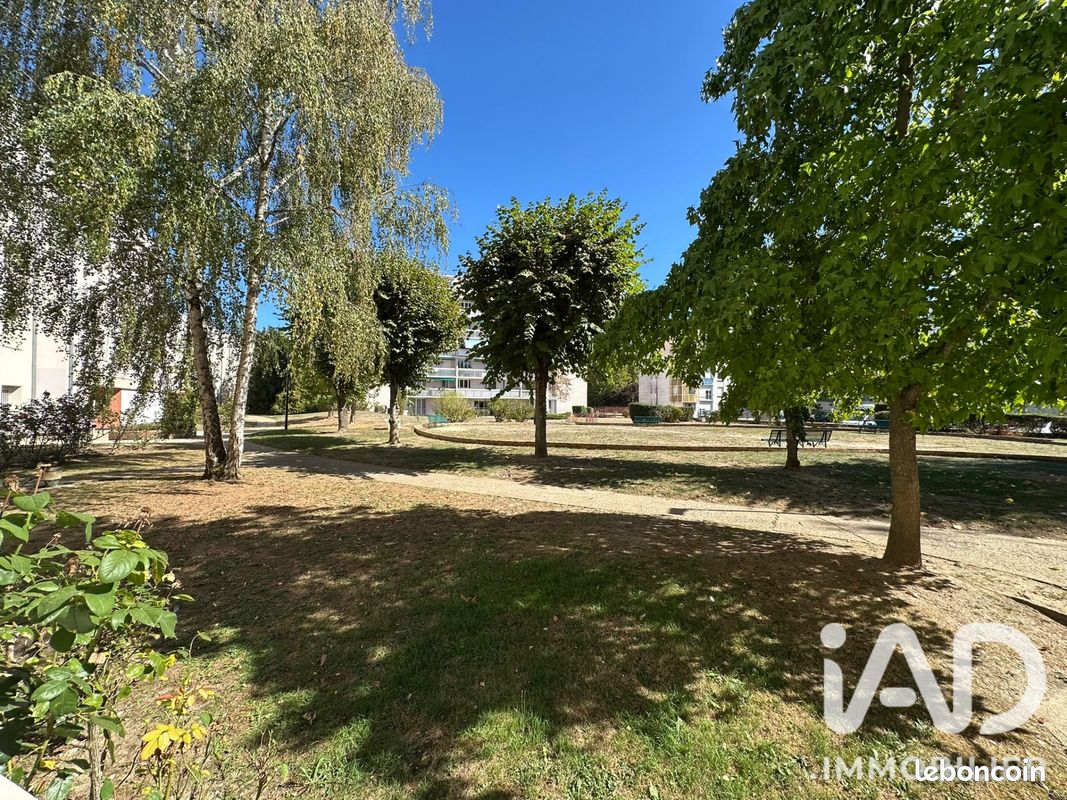Appartement 4 pièces 82 m² · à Rambouillet · 82 m² · 198 000 €