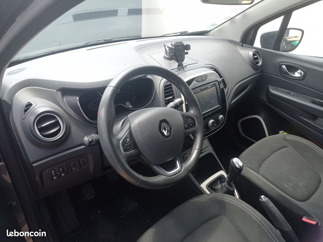 Renault Captur TCE 90 Business Essence (image 3)