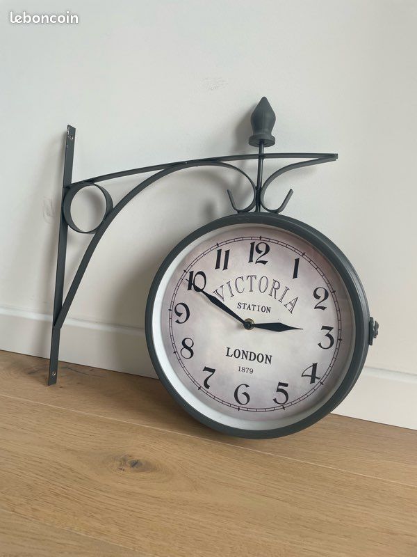Horloge Murale Style Industriel - Station London Bridge - Métal - Neuve
