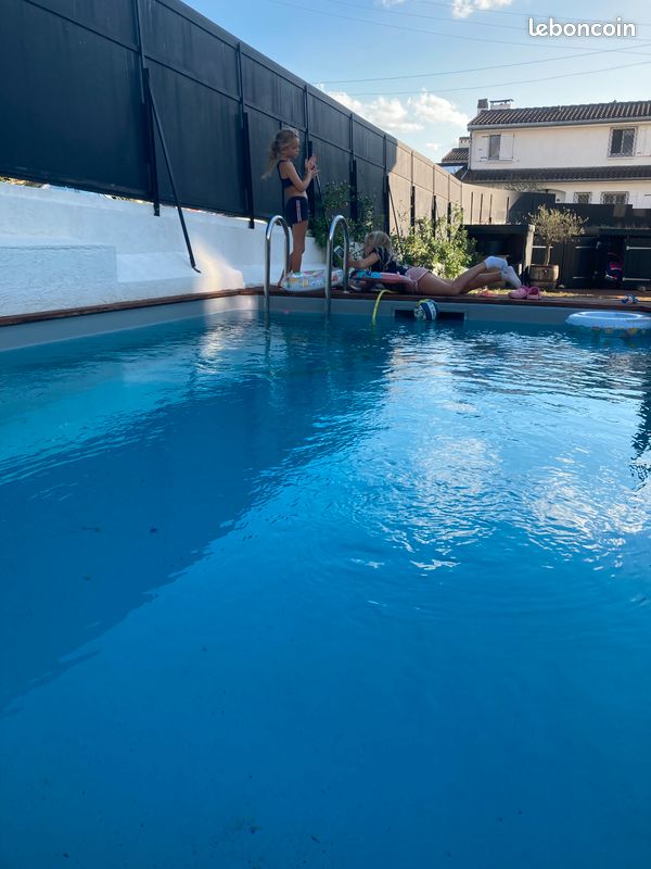 Grand T2 calme avec extérieur (terrasse, piscine,..) PAS DISPO JUILLET/AOÛT (image 4)