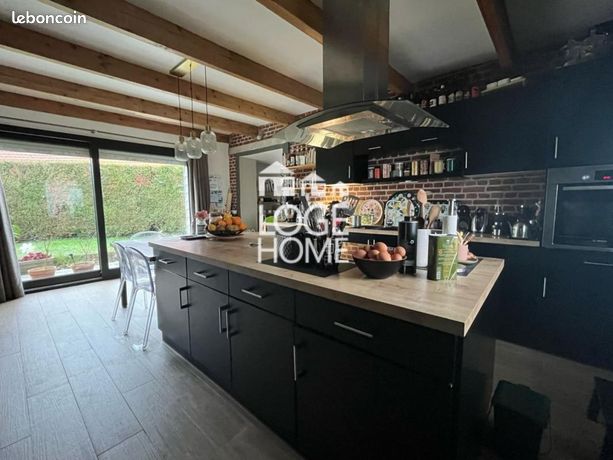 Longère 5 pièces 110 m²