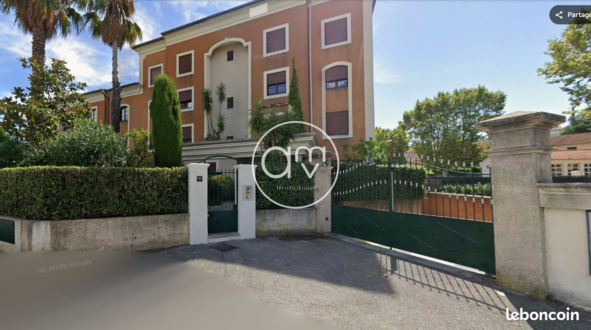 Parking 13 m² · au Pradet · 13 m² · 102 €/mois