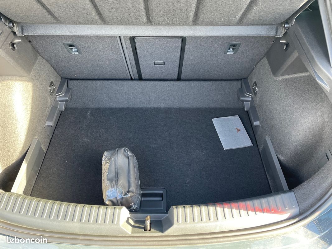 CUPRA Leon 1.5 eTSI Hybrid 150 ch DSG7 V (image 20)