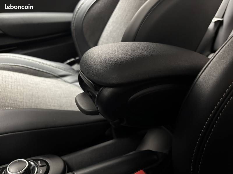 Mini Hatch 3 Portes Cooper 136 ch DKG7 Edition Camden (image 23)