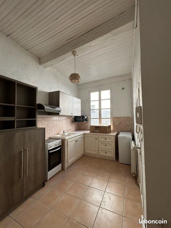 Appartement 2 pièces 47 m² · à Uzès · 47 m² · 500 €/mois