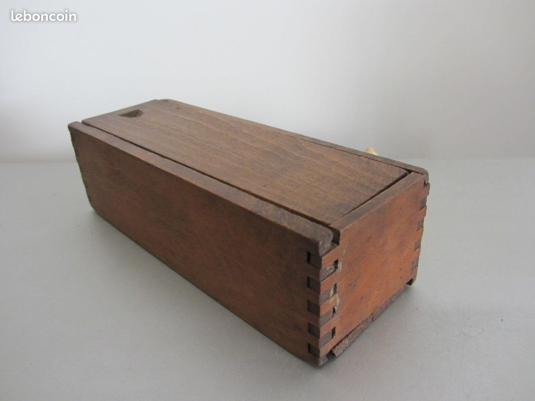 Jeu De Dominos En Bois Vintage - Fait Main - Bon État - Occasion