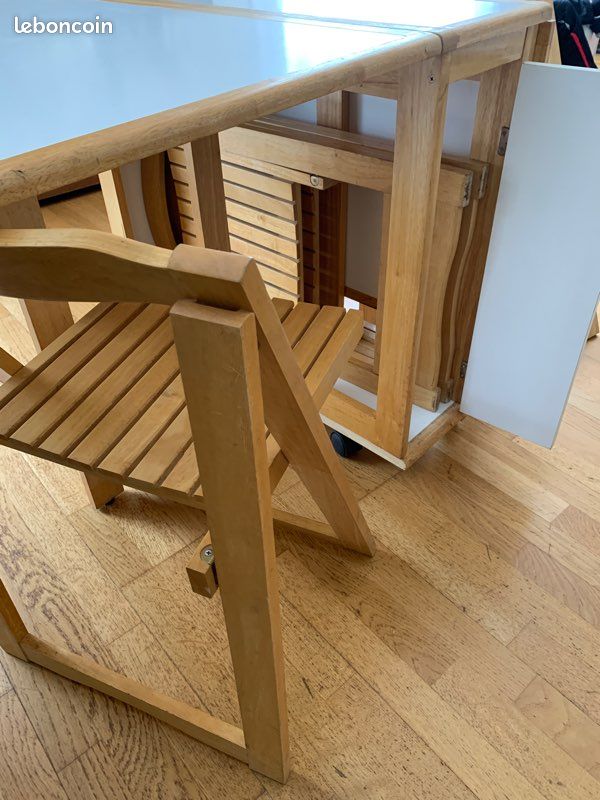 Table pliante bois- 4 chaises (image 1)