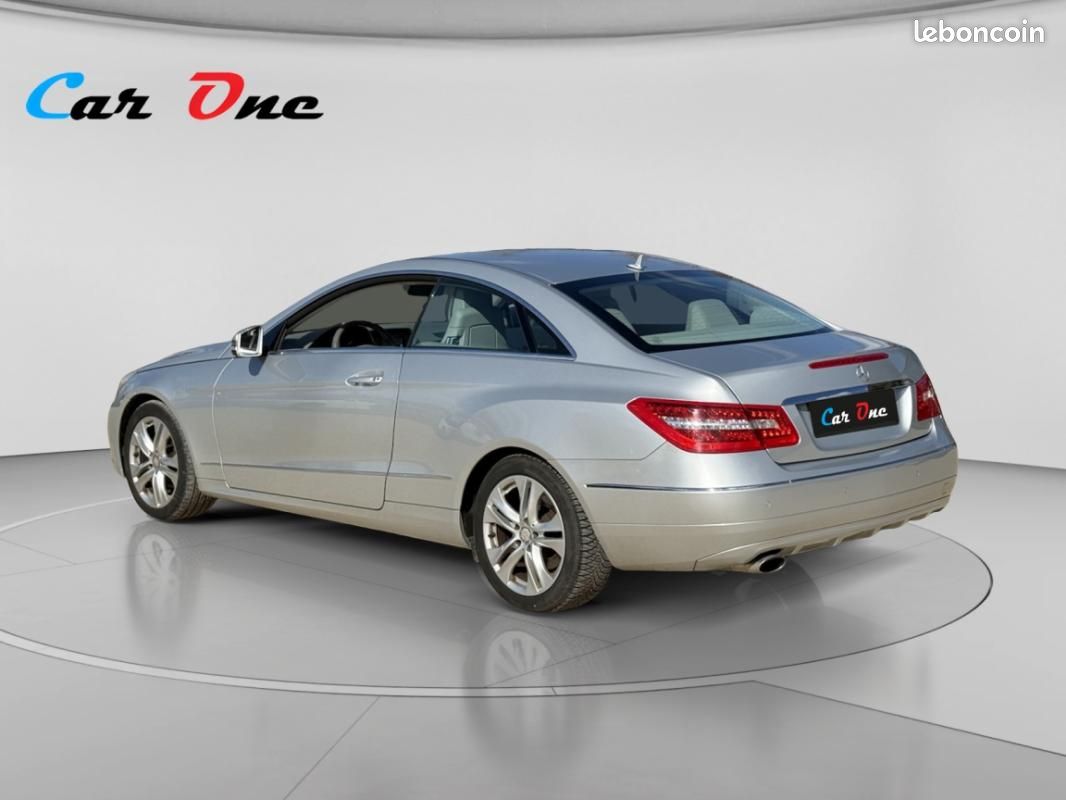 Mercedes Classe E Coupé 250 205cv BlueEfficiency Executive (image 7)