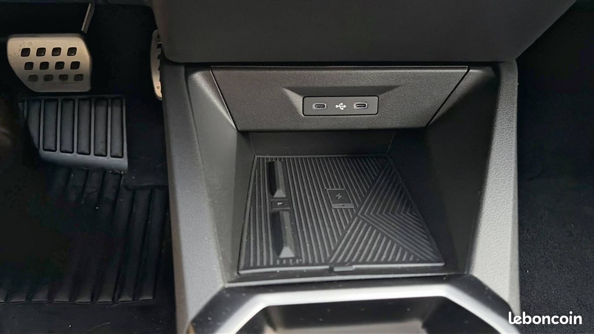 RENAULT CLIO esprit Alpine full hybrid E-Tech 160 (image 30)