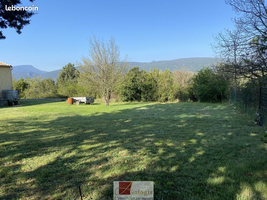 Terrain 585 m² GANGES · 80 000 €