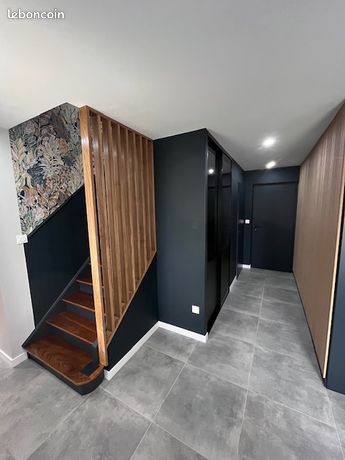 Maison rénovée avec dépendances