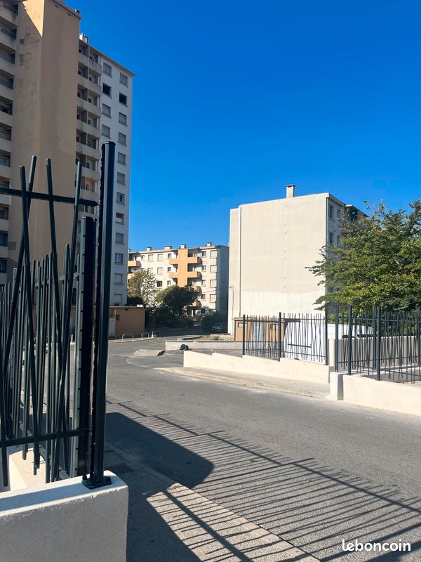 Appartement 3 pièces 56 m² · à Toulon · 56 m² · 788 €