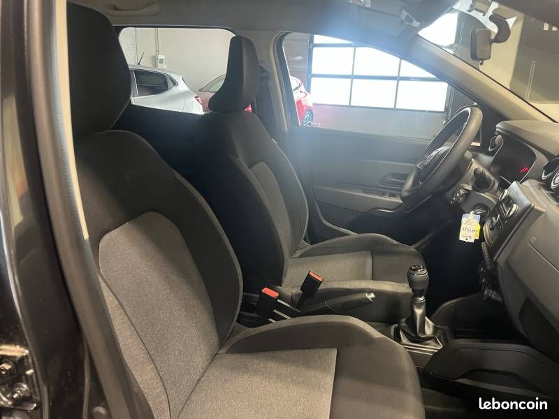 Dacia Duster Blue dCi 115 4x2 Essentiel (image 16)