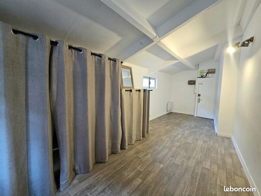 Appartement a louer grasse - 2 pièce(s) - 63 m2 - Surfyn