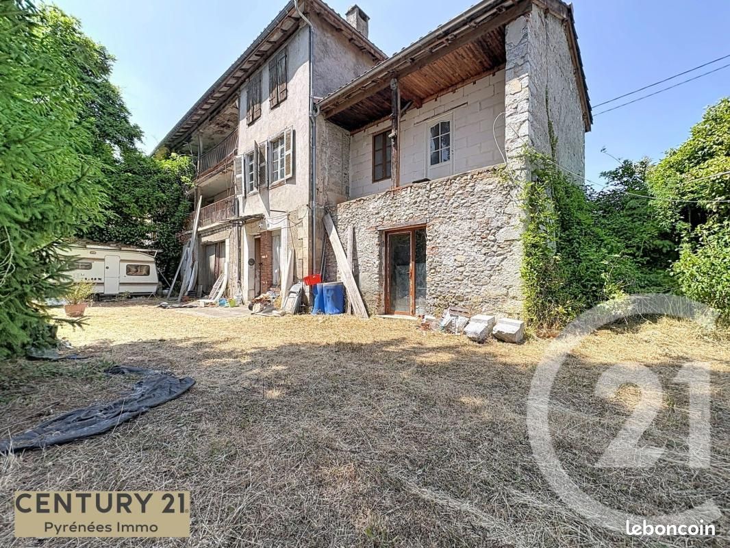 Maison 3 pièces 150 m² · à Montréjeau · 150 m² · 84 000 €