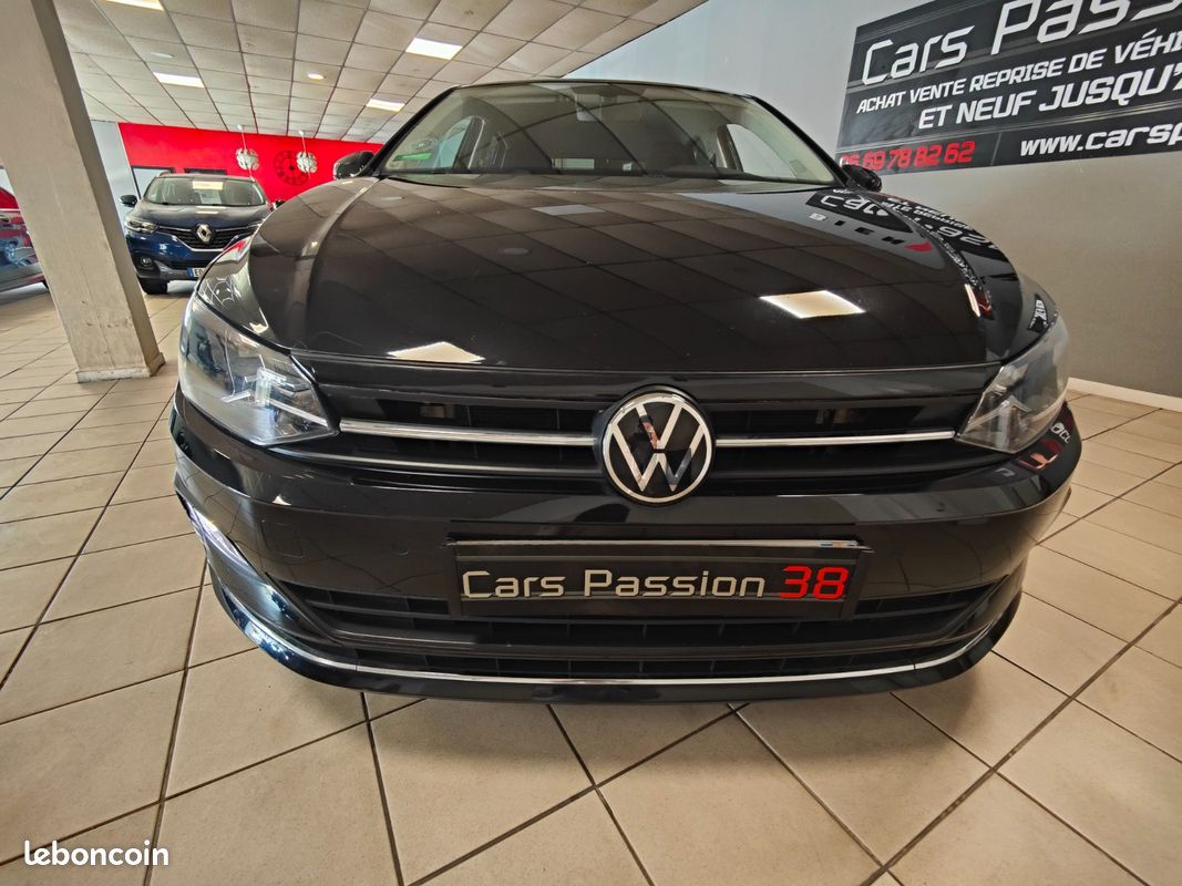 VOLKSWAGEN POLO 1.0 TSI 110 SS DSG7 Carat (image 3)