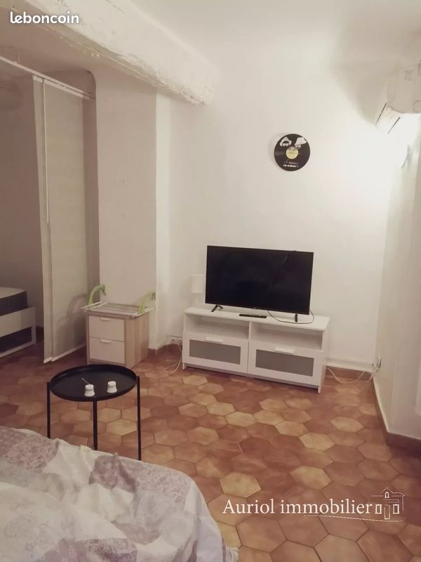Appartement 2 pièces 33 m² · à Auriol · 33 m² · 676 €