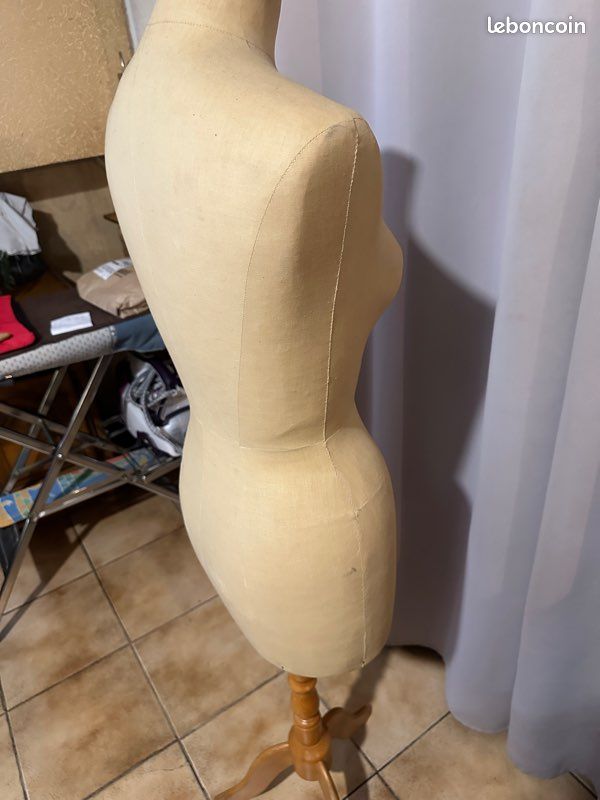 Mannequin Buste Stockman T 42 - Pro Haute Couture - Dimensions 92/71/98