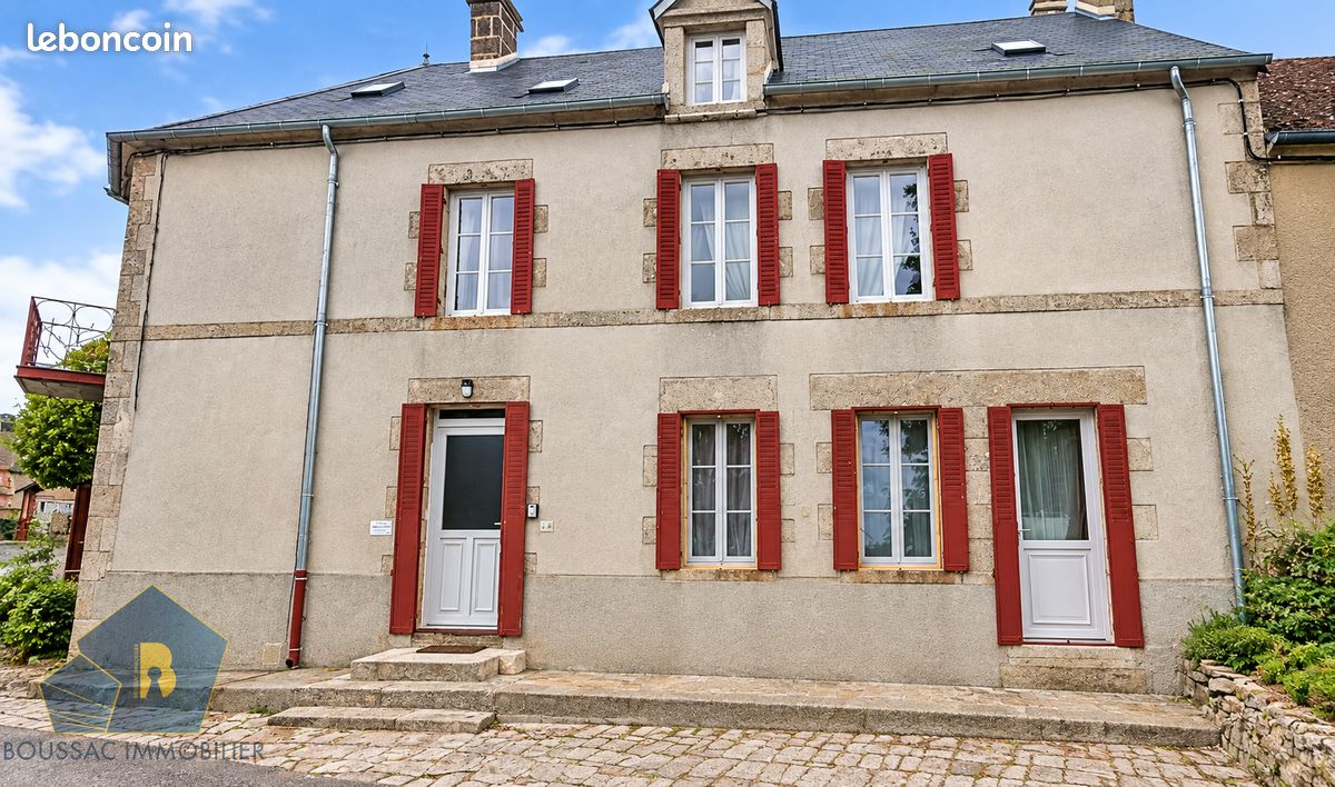 Maison 6 pièces 230 m² · à Toulx-Sainte-Croix · 230 m² · 231 000 €