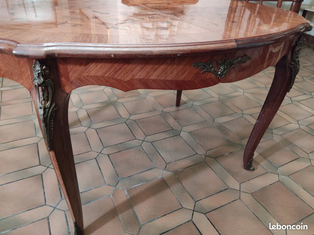 Table de salle à manger Louis XV en bois de rose (image 5)