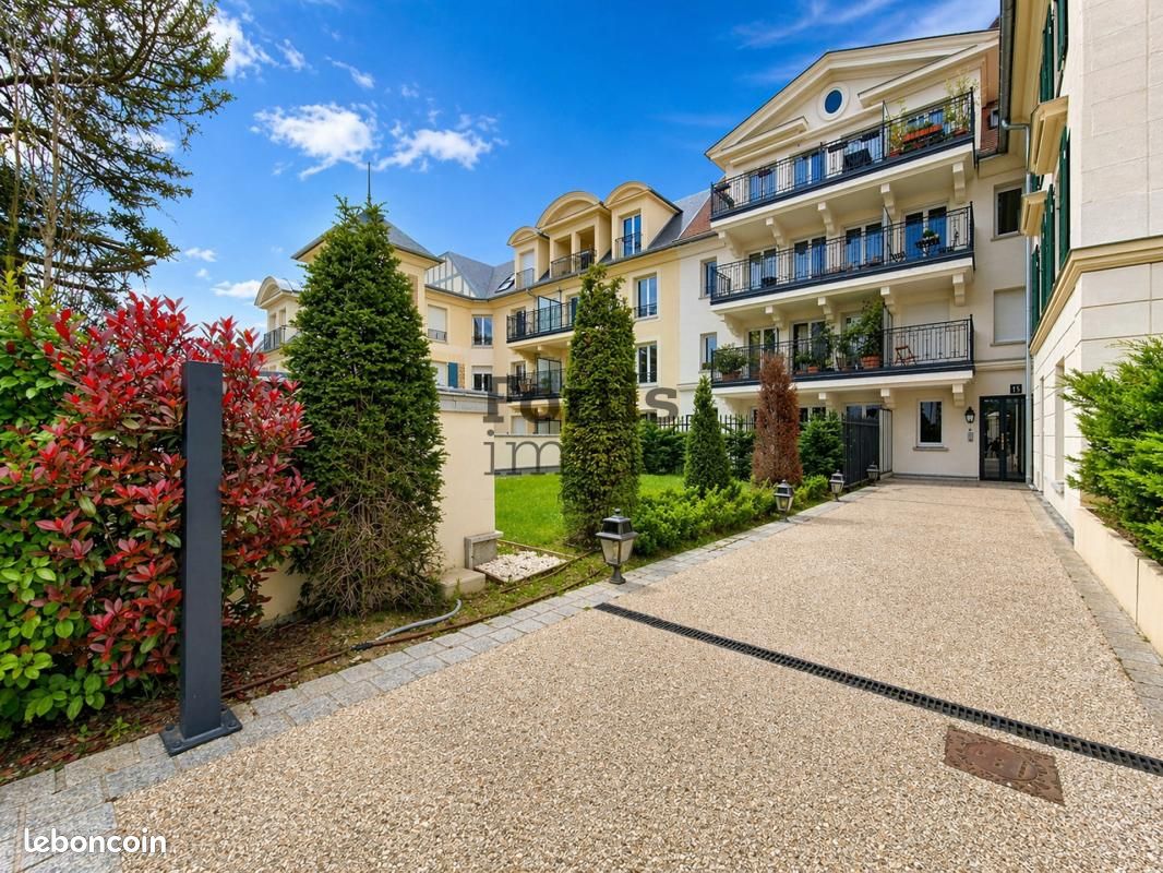 Appartement 3 pièces 62 m² · au Plessis-Robinson · 62 m² · 445 000 €