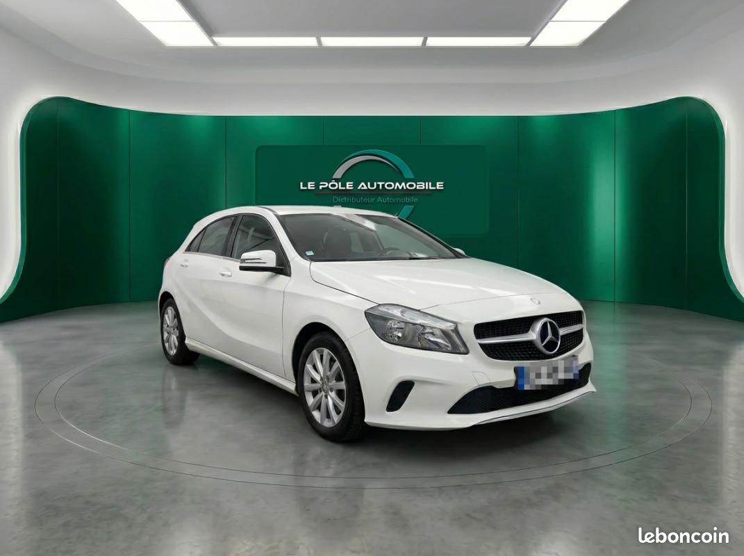 Mercedes Classe A III (W176) 160 Business (image 4)