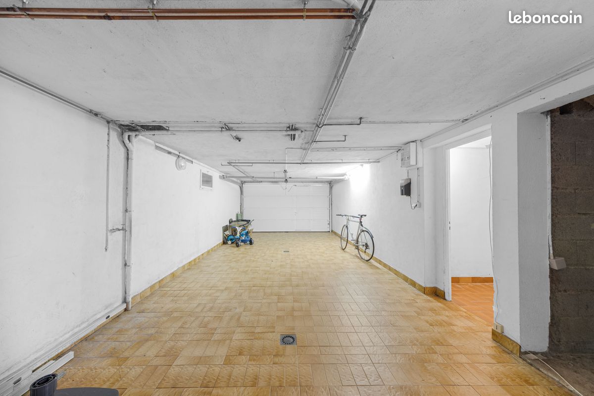 Propriété 6 pièces 126 m² (image 20)