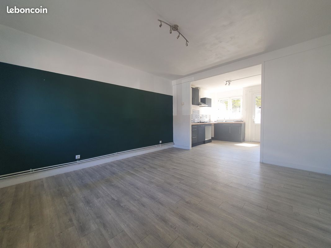 Maison 3 pièces 60 m² · à Lille · 60 m² · 917 €/mois