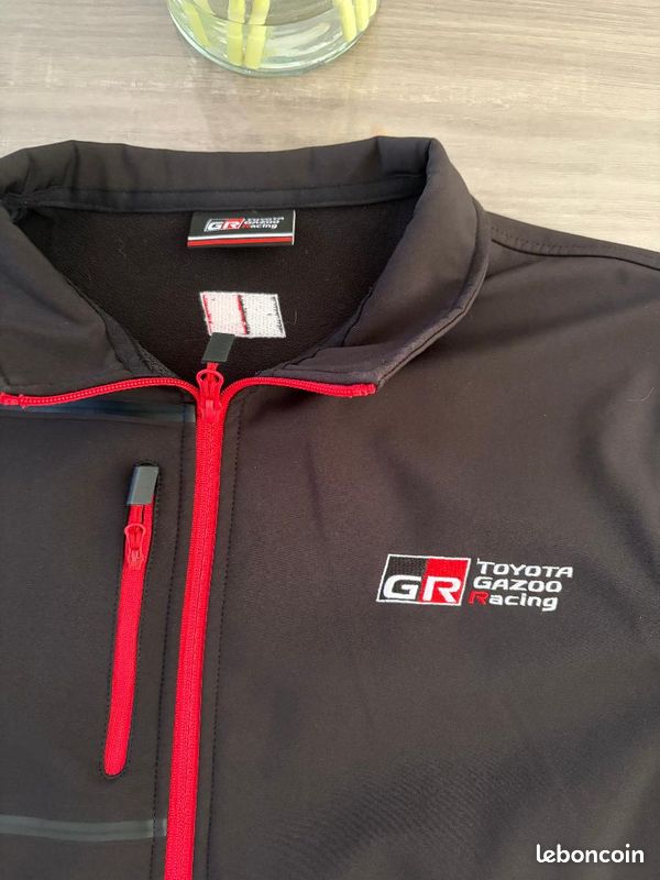Veste et Polo Officiel TOYOTA Gazoo Racing (GR) (image 2)
