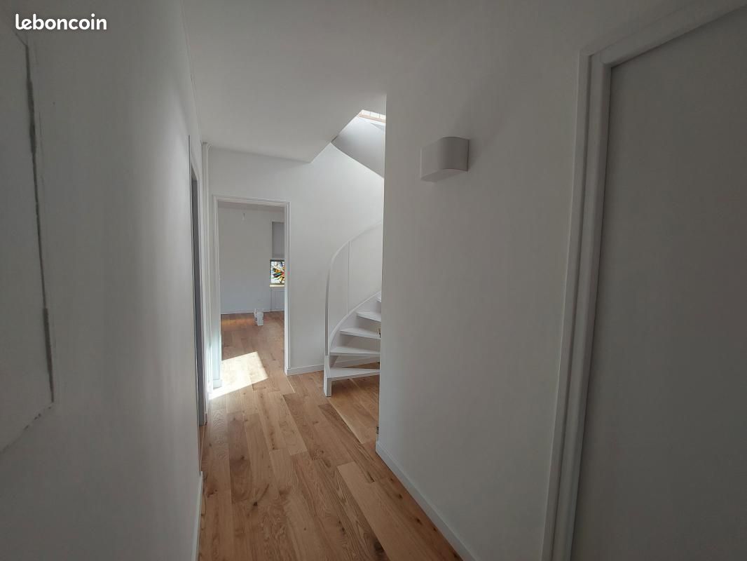 Appartement a louer  - 3 pièce(s) - 58 m2 - Surfyn