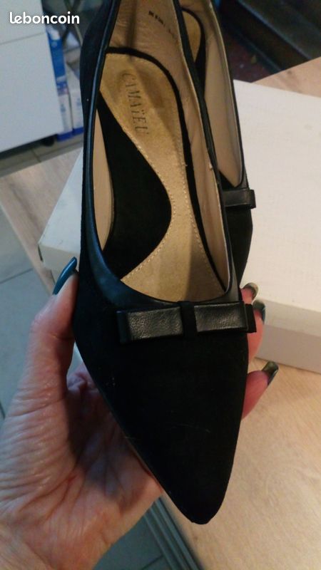 Tres belle occasion-porte 1 fois Chaussure cuir petit talon pointure 39 (image 3)