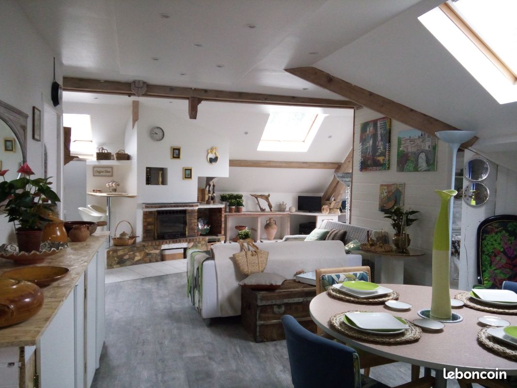 Appartement 3 pièces 100 m² · à Tuzaguet · 100 m² · 855 €