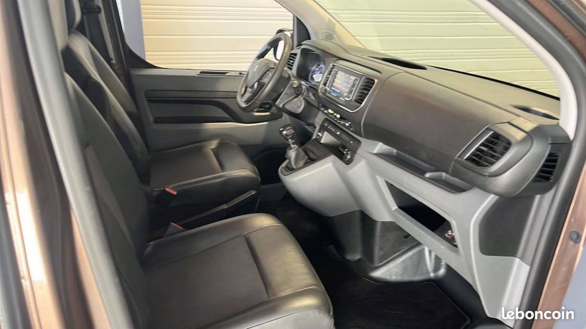 Peugeot Expert III 2.0 BlueHDi 150ch Standard S&S (image 6)