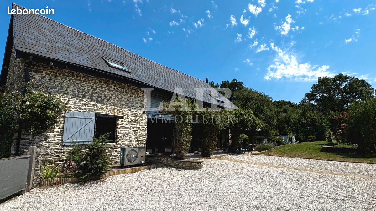 Maison 5 pièces 208 m² · à Pré-en-Pail-Saint-Samson · 208 m² · 369 000 €