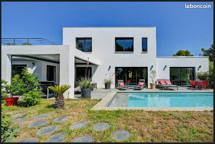 Maison 5 pièces 185 m² · à Lambesc · 185 m² · 1 248 000 €
