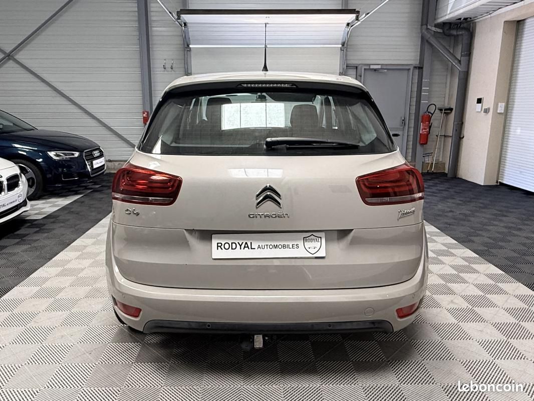 Citroën C4 Picasso 1.6 BlueHDi 120ch Feel S&S (image 4)