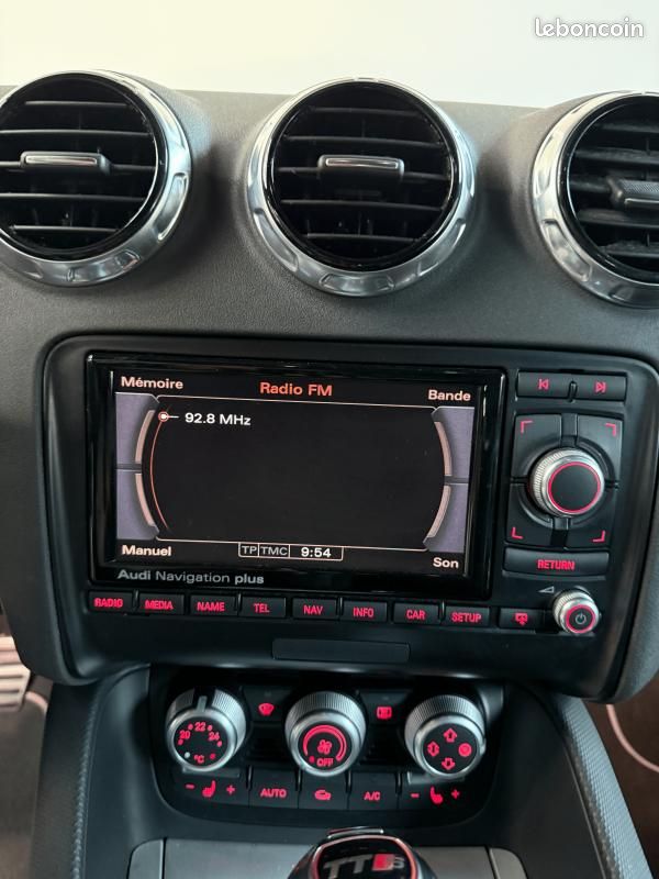 Audi TT S (image 12)