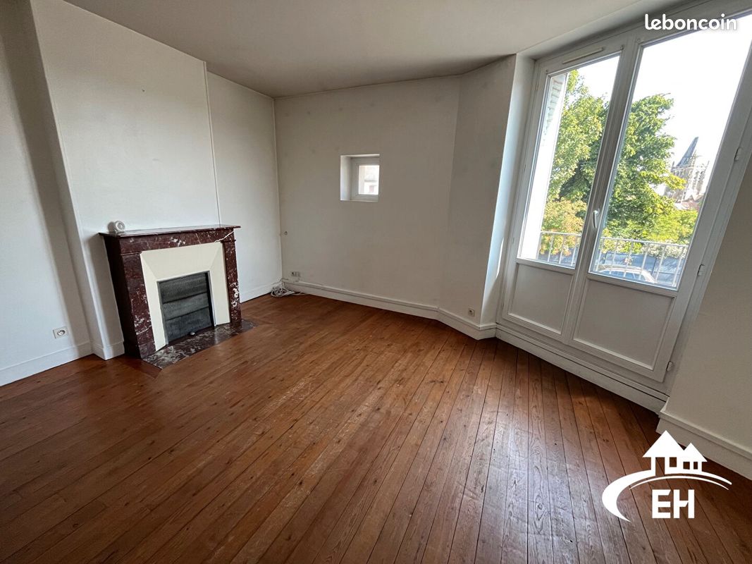 Appartement 4 pièces 73 m² · à L'Aigle · 73 m² · 600 €