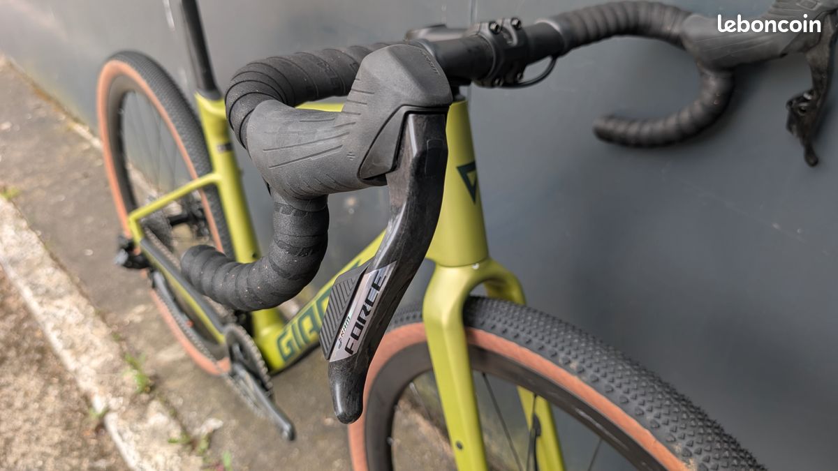 Giant Revolt Advanced Pro 0 AXS (image 4)