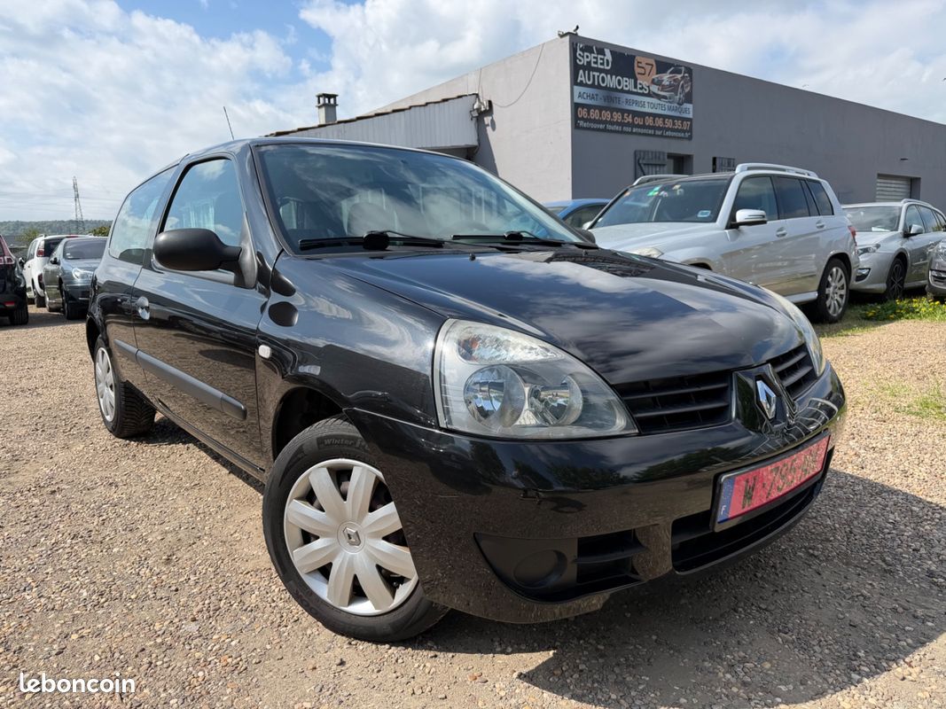 Renault CLIO II 1.2 60CH Campus (image 1)
