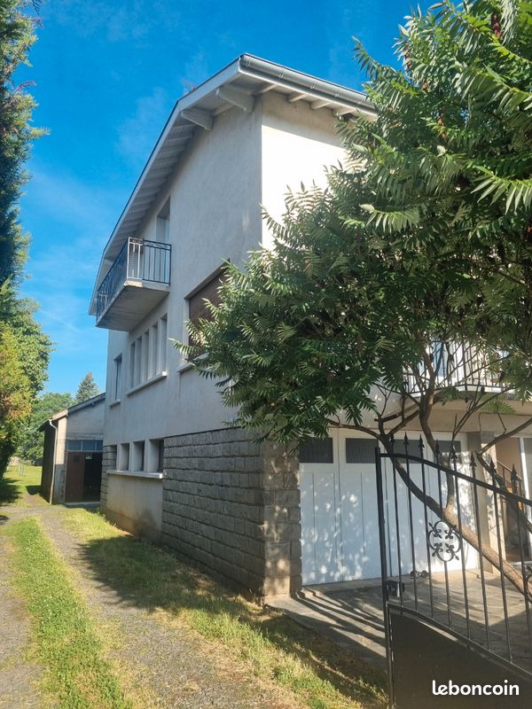 Maison 6 pièces 150 m² · à Le Puy-en-Velay · 150 m² · 305 000 €