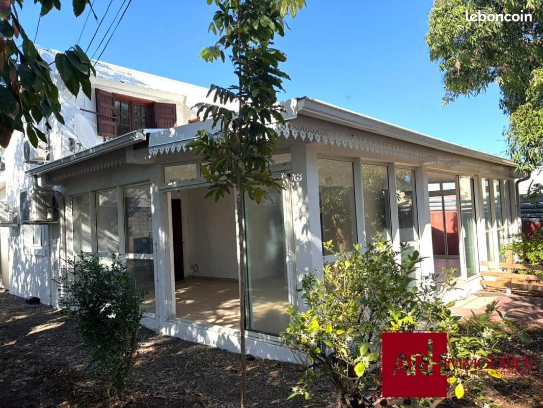 Maison 5 pièces 135 m² · à Saint-Pierre · 135 m² · 1 650 €