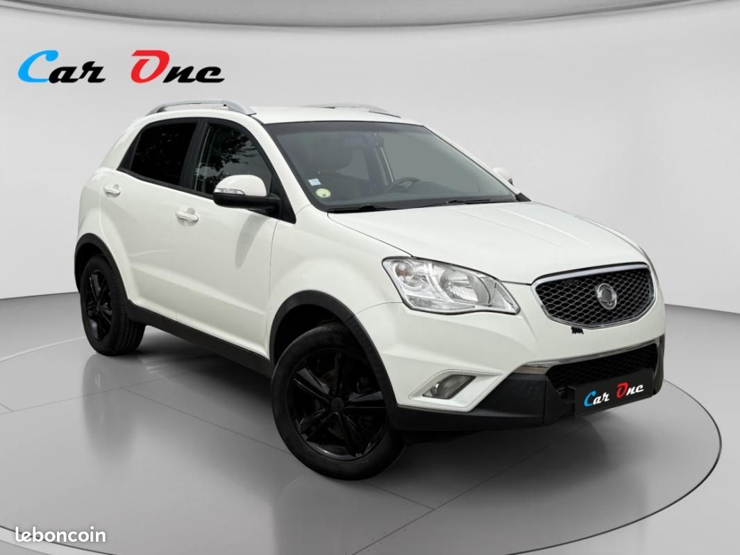 Ssangyong Korando 2.0 TD 175cv 200 e-XDI 2WD Luxe (image 3)